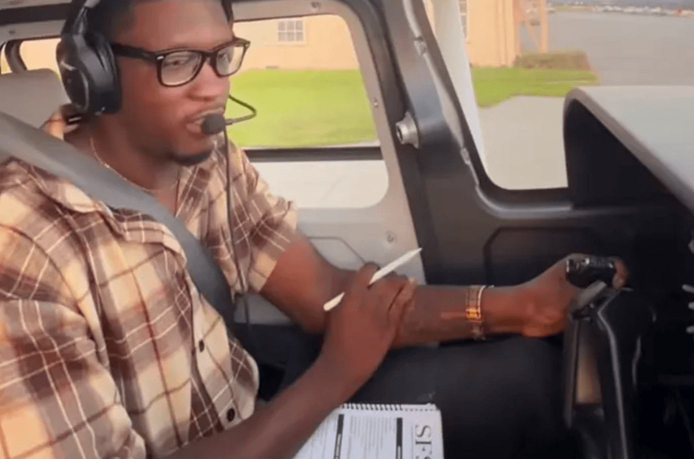 How a Nigerian Pilot Flew Himself to Asake’s Atlanta Show