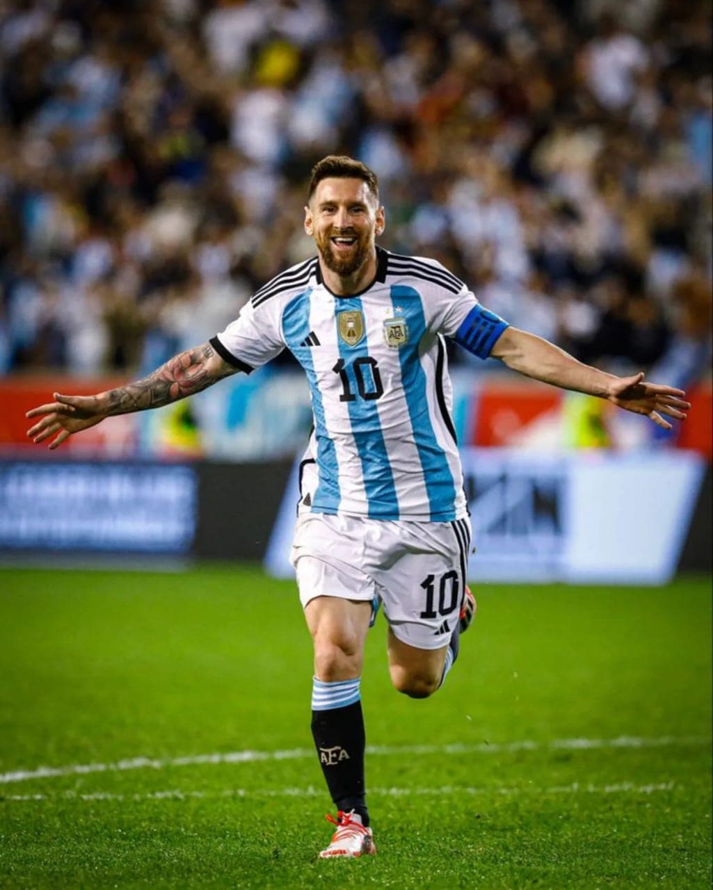 Messi Reportedly Breaks Another World Record as His Legendary Career Continues to Rewrite Football History