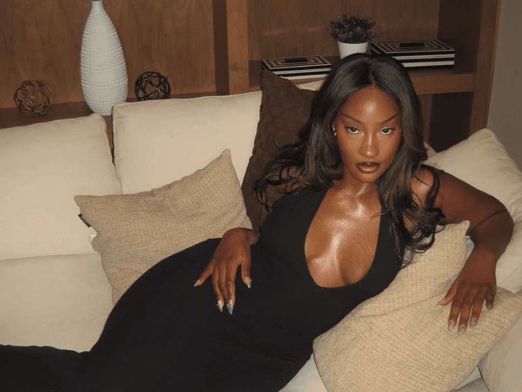 Tems Scores Another U.S. Radio Milestone as “What You Need” Enters Top 10 on R&B/Hip-Hop Airplay Chart